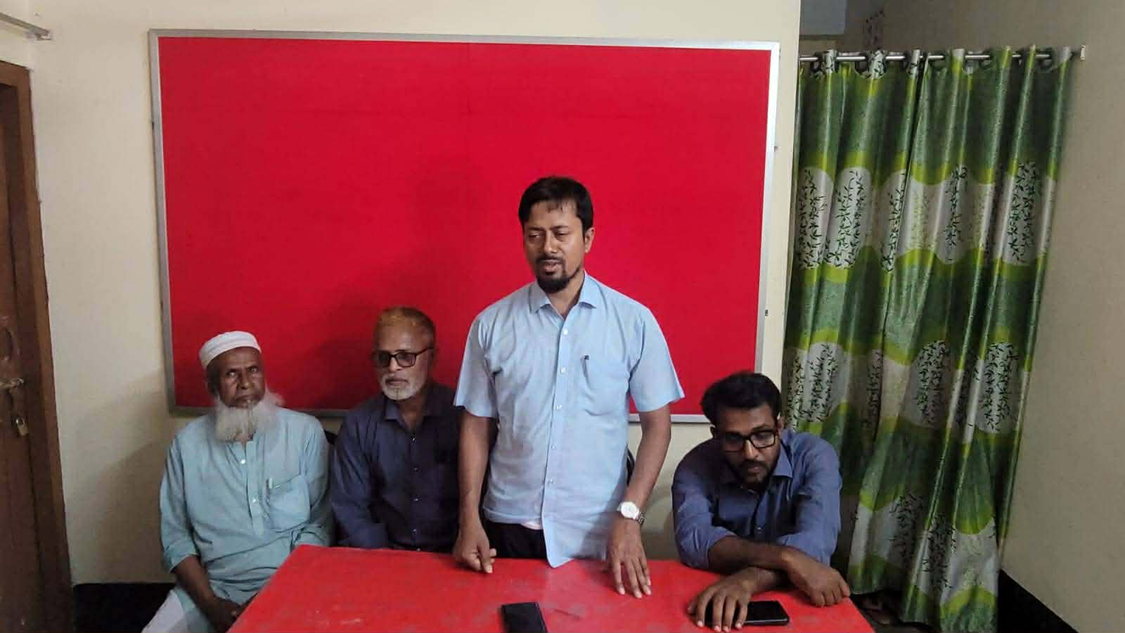 সিংড়ায় মাইটিভির ১৭ তম বর্ষে পদার্পণ উপলক্ষে দোয়া অনুষ্ঠিত