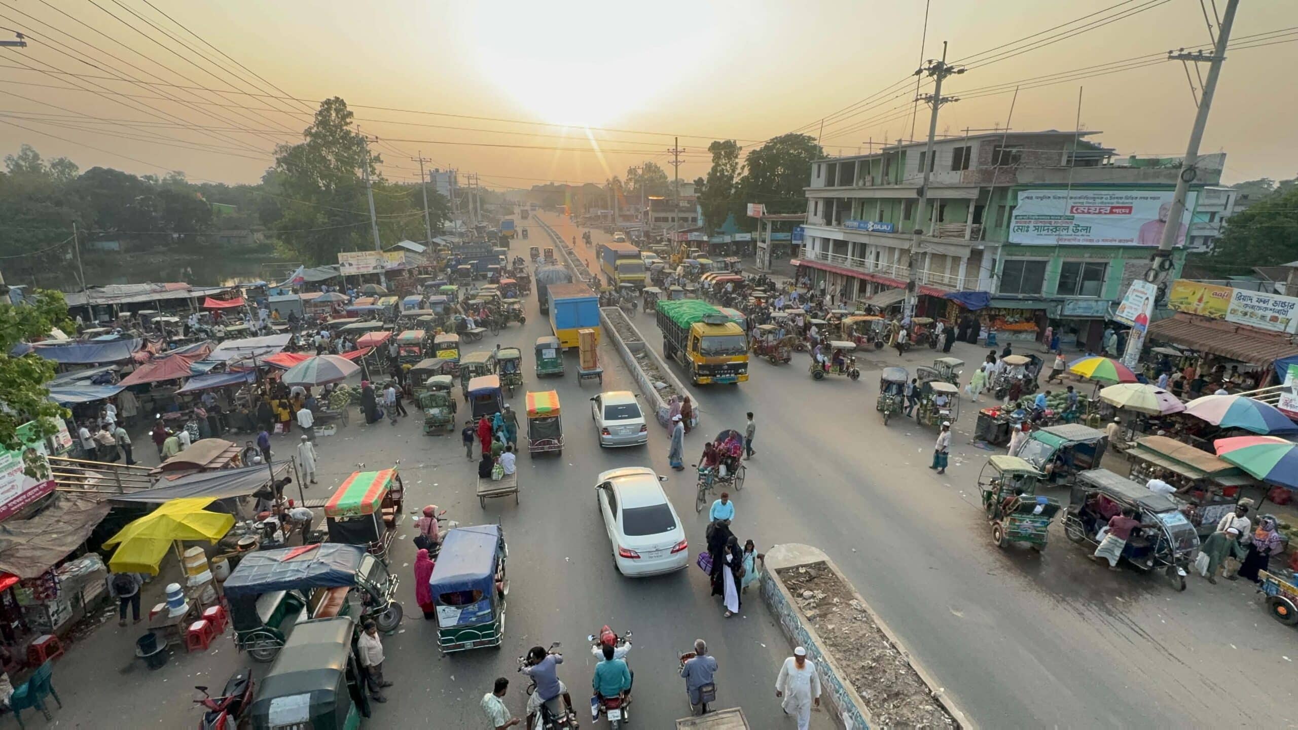 মহাসড়কে চাঁদাবাজির সংবাদ প্রচারের পর সিংড়া বাস টার্মিনালের এক বছর মেয়াদী ইজারা বাতিল